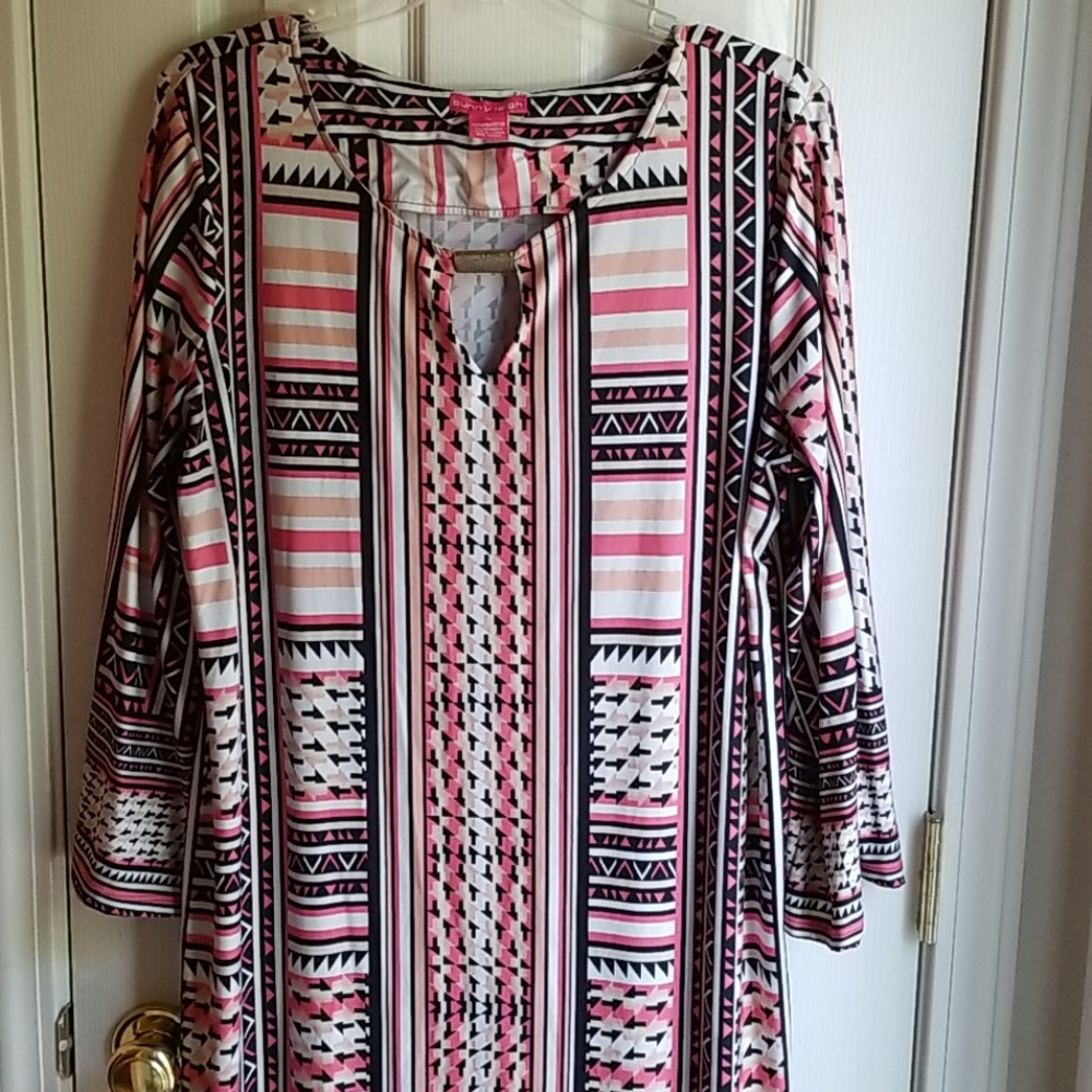 SUNNY LEIGH PRINT PULLOVER DRESS